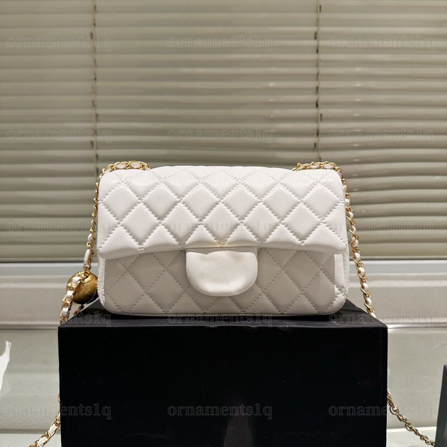 Top Designer Crossbody Bag Ladies Small Handle Tote Bag with Chain Strap Mini Burgundy High Quality Leather Shoulder Bag Diamond Lattice Caviar Flap Bag