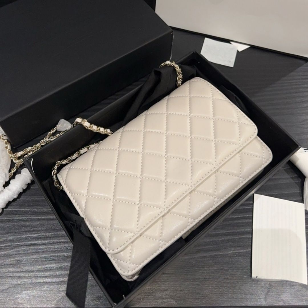 Top Designer Crossbody Bag Ladies Small Handle Tote Bag with Chain Strap Mini Burgundy High Quality Leather Shoulder Bag Diamond Lattice Caviar Flap Bag