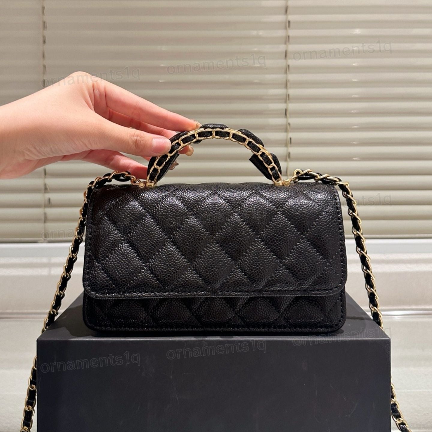 Top Designer Crossbody Bag Ladies Small Handle Tote Bag with Chain Strap Mini Burgundy High Quality Leather Shoulder Bag Diamond Lattice Caviar Flap Bag